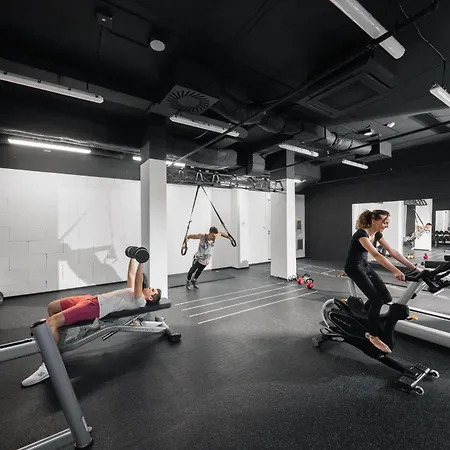شقة Domeq Free Parking, Gym, Co-working And Terrace Komarov