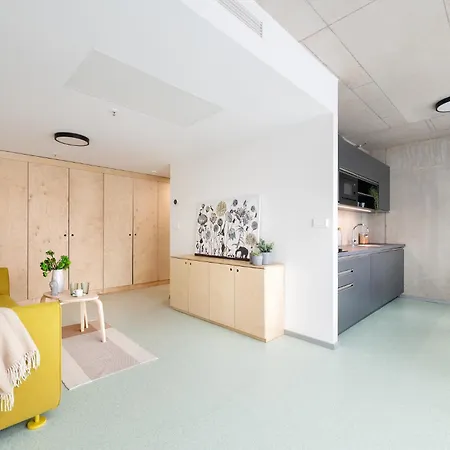 Domeq Free Parking, Gym, Co-working And Terrace Komarov