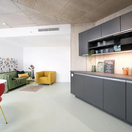 Domeq Free Parking, Gym, Co-working And Terrace 아파트