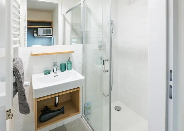 Domeq Free Parking, Gym, Nespresso, Chill-out Apartment Komarov